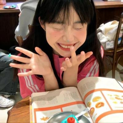 摊牌了，保安老爸是首富